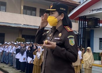 Kajari Rohil Jadi Irup di SMA 1 Bangko Dalam Program JMS