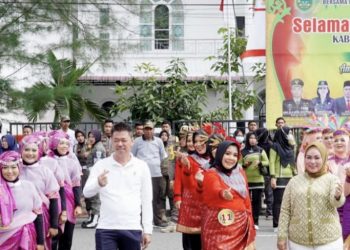 Bupati Rohil Buka Lomba Senam Kreasi Meriahkan HUT Rohil ke-23
