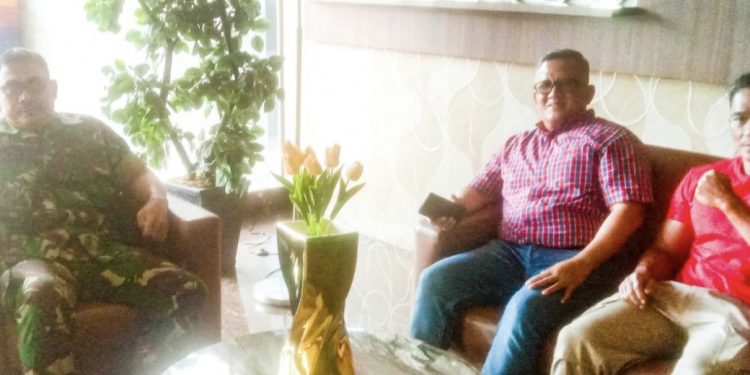 Ketua PBFI Riau Sambangi Ketua PBFI Siak Di Kota Perawang Terkait Persiapan Kejurprov