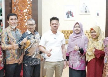 Bupati Rohil Perdana Didata Oleh Petugas Registrasi Sosial Ekonomi
