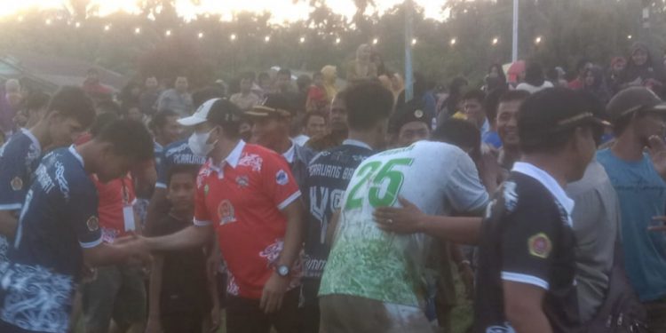 Turnament Tualang Cup 1 Maju Semi Final, Penghulu Perawang Barat, Faisal Turut Merayakan Kemenangan Tim Perawang Barat FC