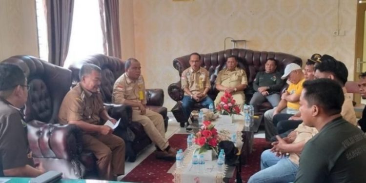 Asisten Intelijen Kejati Riau Jadi Narasumber PPM Bumdes se Kecamatan Kampar Kiri