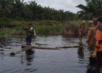 BPBD Bengkalis Lakukan Penyisiran Ke Lokasi Banjir, 10 KK Terdampak Banjir