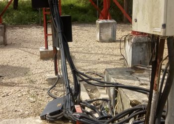Besi Penyangga Tiang Tower Telekomunikasi Banyak Hilang Diduga Dicuri Maling