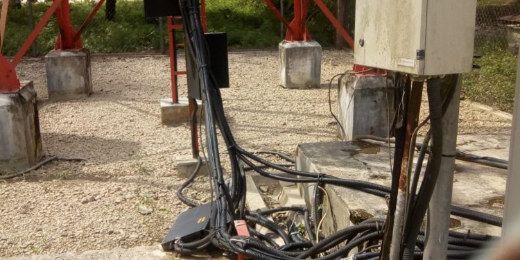 Besi Penyangga Tiang Tower Telekomunikasi Banyak Hilang Diduga Dicuri Maling