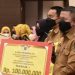 Camat Mandau Terima Penghargaan Terbaik EKK Tingkat Provinsi Riau