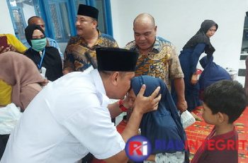 Ketua DPC PDI-P Kota Langsa Santuni Anak Yatim Pada Maulid Terminal Tipe A Kota Langsa