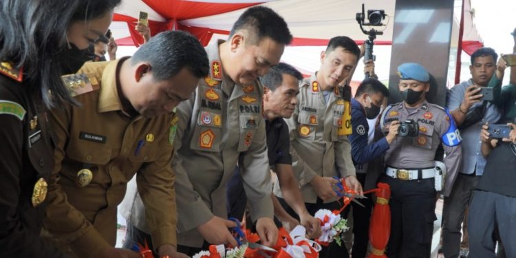 Kapolda Riau Resmikan Kantor Pelayanan Terpadu Polres Rohil di Bagansiapiapi