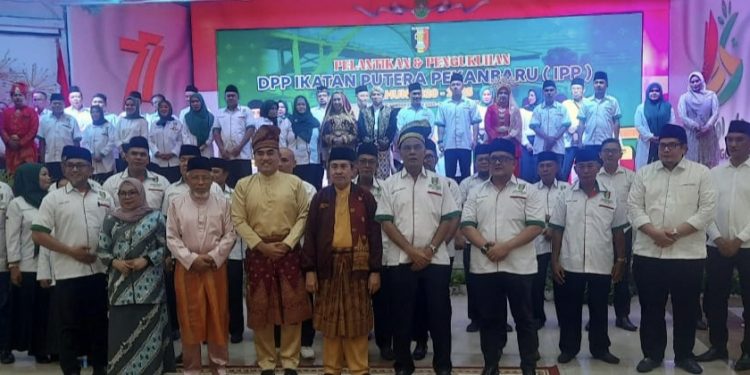 Ketua KNPI Pekanbaru Hadiri Pegukuhan DPP IPP