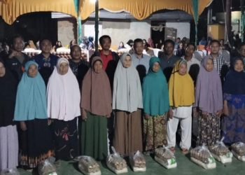 Awal Tahun, KarTa Kuansing Bagikan 20 Paket Sembako