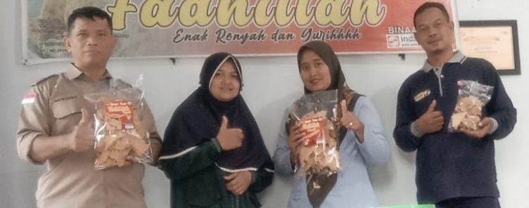 2 Produk UMKM Binaan CSR PT. IKPP Perawang Tembus Pasaran Internasional