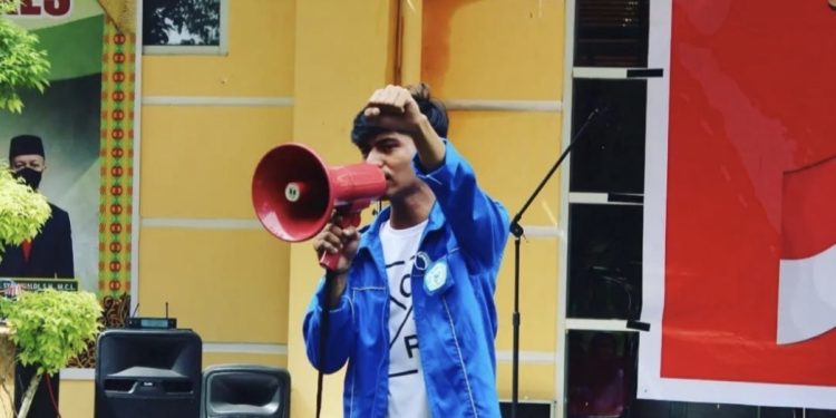 Aliansi Mahasiswa Rohul Minta Kejati Periksa Kadis PUPR-PKPP Riau
