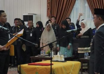 Bupati Rohil Lantik H Fauzi Efrizal Sebagai Sekda Rohil