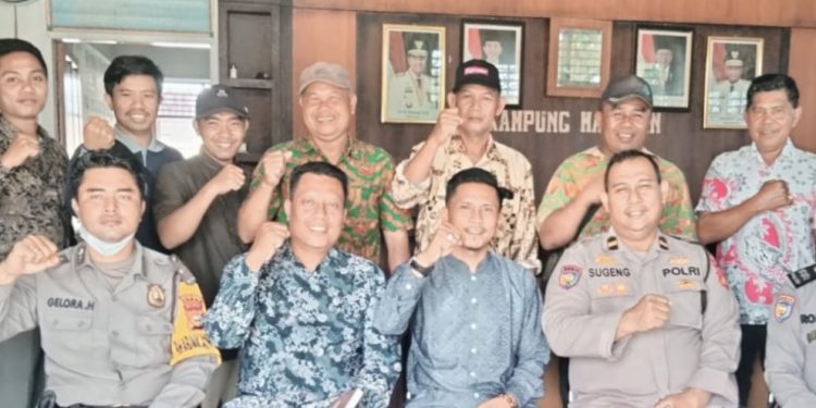 Jumat Curhat Polsek Tualang, Pencurian Sawit Jadi Curhatan Warga Kampung Maredan