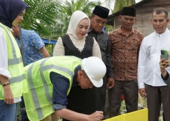 Afrizal Sintong Resmikan SPAM di Bagan Punak Pesisir