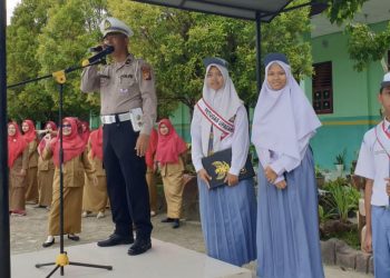 SMA Negeri 2 Tanah Putih Terima Edukasi Tertib Berlalu Lintas Dari Satlantas Polres Rohil
