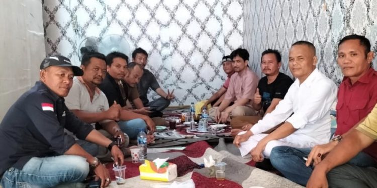 Temu Ramah Dihari Sertijab, Buyung Hitam Rangkul Wartawan & LSM