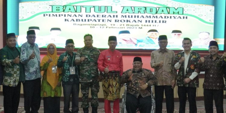 Bupati Rohil Buka Baitul Arqam PD Muhammadiyah