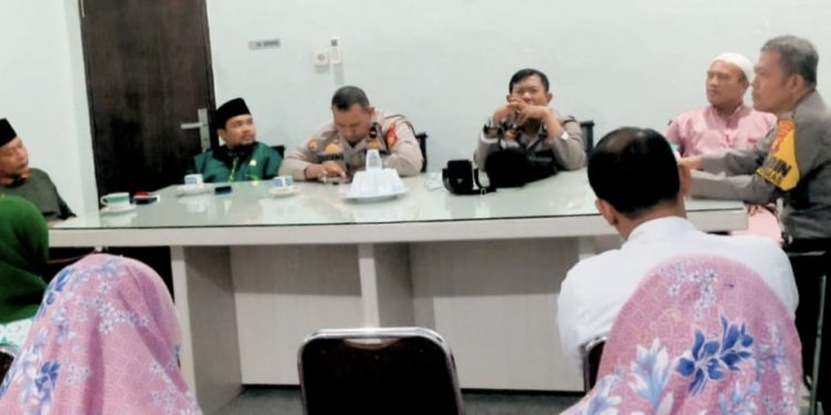 Polsek Tualang Terima Jumat Curhat Warga Kampung Pinang Sebatang