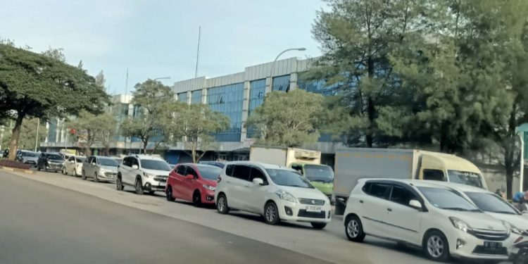 Perlu Kajian, One Way di BSD Timbulkan Macet ‘Mengular Sampai Ke Taman Tekno