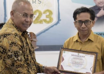 Bupati, Wabup Hingga Perangkat Daerah Terima Penghargaan dari PWI Bengkalis