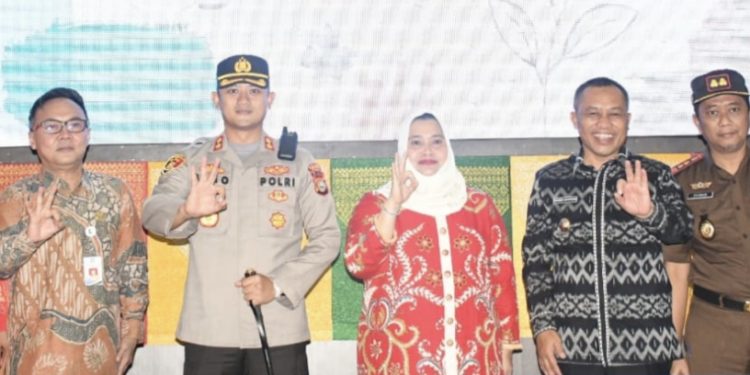 Tingkatkan Pelayanan, Bupati Bengkalis Luncurkan Aplikasi Srikandi
