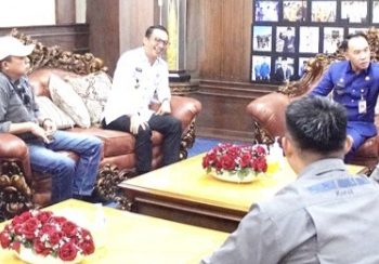 Pasca Dilantik, Pengurus DPC PJS Audensi Dengan Bupati Waykanan