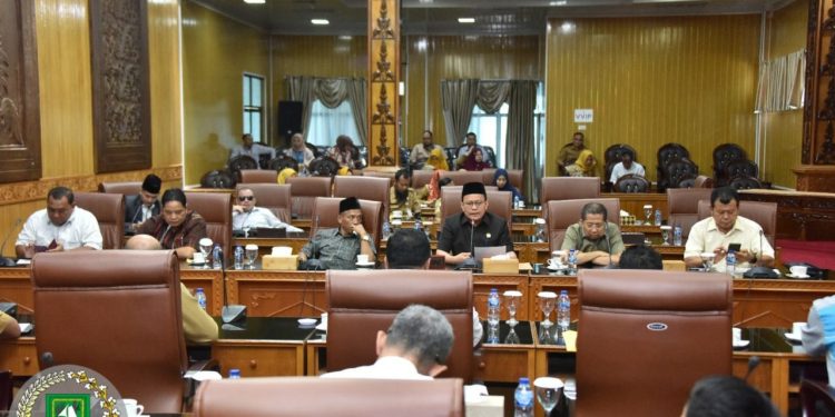 Pelayanan Roro yang sampai saat ini masih menjadi perbincangan di tengah masyarakat selalu menjadi atensi bagi DPRD Kabupaten Bengkalis