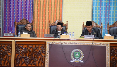 Rapat Paripurna Pandangan Umum Fraksi-Fraksi