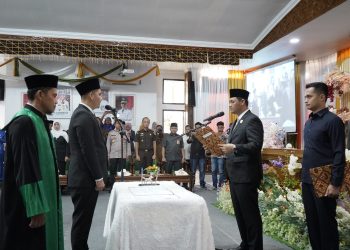 Aldiko Putra Dilantik Jadi Anggota DPRD Kuansing Gantikan Erdizal 
