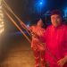 Malam “tujuhlikur”, Kadis PUPR Bengkalis Resmikan Lampu Colok dengan Miniatur “Beko”