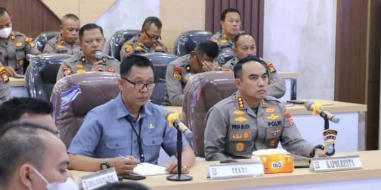 Sekda Pemko Pekanbaru Ikuti Rakor Lintas Sektoral Bidang Operasional