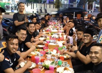 Tingkatkan Silahturahmi, Keluarga Besar Predator Gym Buka Puasa Bersama 