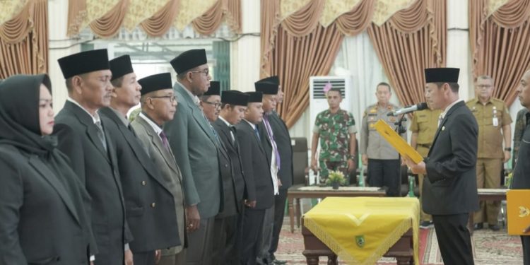 Afrizal Sintong Lantik Ketua dan Pengawas Baznas Periode 2023-2028