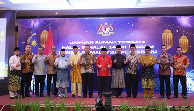 Bupati Bengkalis Kasmarni Hadiri Jamuan Rumah Terbuka, Halal Bihalal Konsulat Malaysia di Pekanbaru