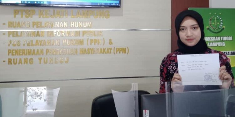 Diduga Selewengkan DD, Mantan Kades Rangai Tritunggal Dilaporkan ke Kejari Lampung