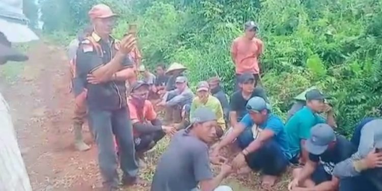 Hampir Bentrok, Mafia Tanah Diduga Beraksi di Perbatasan Siak-Bengkalis