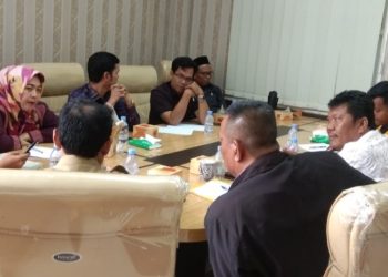 Komisi D DPRD Rohil Audensi Dengan Dinas Tenaga Kerja