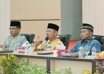 Bupati Rohil Himbau Seluruh Pendeta Bersinergi Membangun Daerah