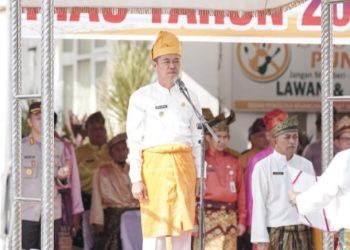 Pimpin Upacara HUT Provinsi Riau ke-66, Bupati Rohil Sampaikan Amanat Gubernur