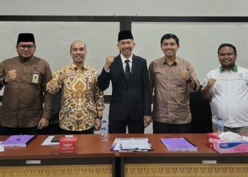 Edison Sintong: Berkat Do’a Orang Tua, Lulus Ujian Tesis Pascasarjana UIR
