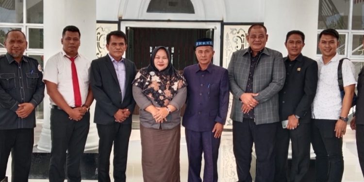 Kunker Bawaslu Rohil Baru Disambut Ketua DPRD