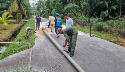 Kades Muntai Muhammad Nurin Ucapkan Terimakasih PLN, Manager Boy Ilham Wahyudi “Bersama Kita Bisa”