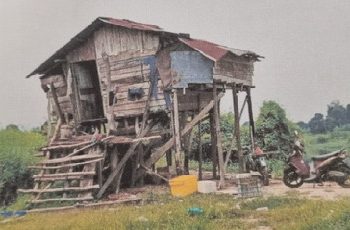 Kisah Pilu Warga Dusun Berancah Seratus Akses Jalan Ditutup, Kami Nyeberang Sungai, Jalan Dikawal “Tukang Pukul” si “Mafia Tanah”