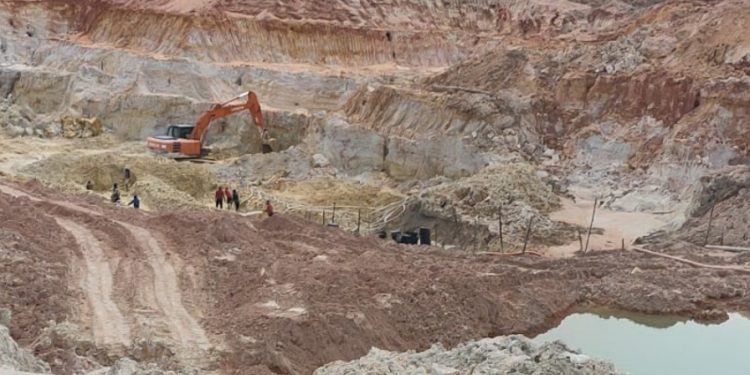 Tambang Timah Ilegal di Tanjung Labu, Diduga Kades dan Oknum Terlibat
