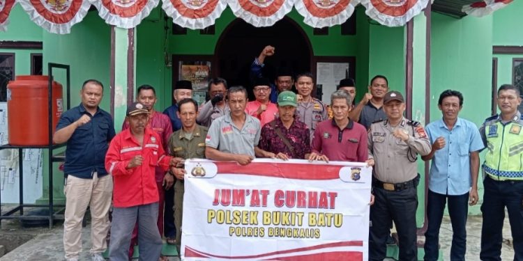 Polres Bengkalis Terima Curhat Jum’at Warga Tanjung Leban
