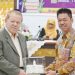 Bupati Rohil Ikut Yudisium Pascasarjana Dengan Maksimal