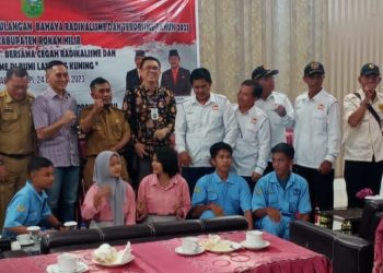 Kaban Kesbangpol Rohil Hadiri Sosialisasi Pencegahan Penanggulangan Bahaya Radikalisme dan Terorisme
