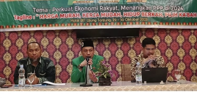 Ketua DPC Partai PPP, Hadirkan Wakil Ketum, Wakil Ketua DPW, Bawaslu dan KPU Rohil Dalam Pembekalan Pengetahuan Caleg se Rohil