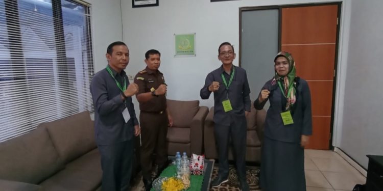 Kejati Babel Bersinar dalam Evaluasi Keterbukaan Publik, Kemenag RI Kanwil Babel Tersorot Kekurangpatuhan